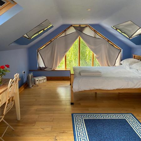 Ralph'S Barn Villa Newport  Luaran gambar